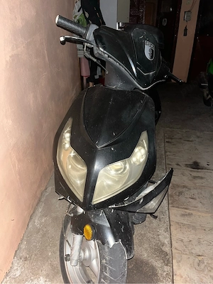 vand scuter boutonian 80cc 2t  - imagine 4