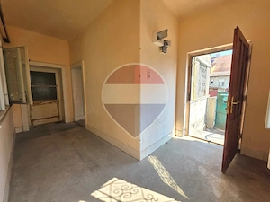 Casa in zona centrala Tarnaveni - strada Lt.Vasile Milea - imagine 8