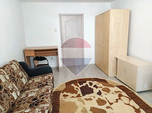 Apartament 2 camere · Decomandat · Zona Gară Nicolina · 10 min Palas - imagine 2