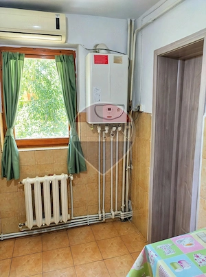 Apartament 2 camere · Decomandat · Zona Gară Nicolina · 10 min Palas - imagine 4