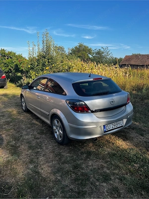 Opel Astra H Gtc - imagine 5