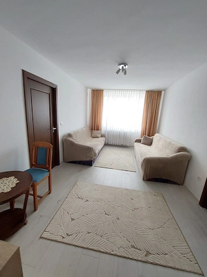 Apartament cu 3 cameră de închiriat – Zona Centrală, Oradea - imagine 3