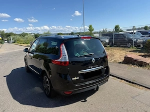 renault scenic 7 locuri - imagine 3