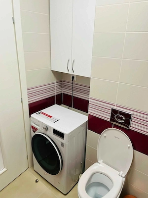 Studio de inchiriat etaj 1 Brasov 40 mp Coresi Top City parcare mobilt si utilat - imagine 7