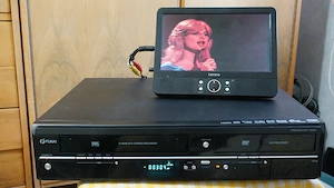  DVD recorder Combo cu VHS FUNAI model WD6D Pal Secam si HDMI stereo Hi-Fi 
