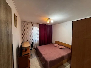 Apart 3 cam langa metrou - imagine 3