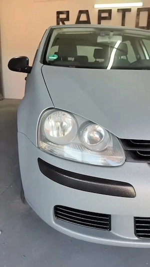 Vând golf 5 1,9 tdi  - imagine 2