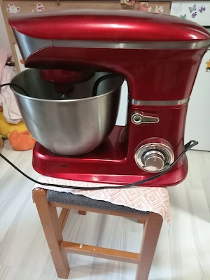 Vând mixer folosit puțin 