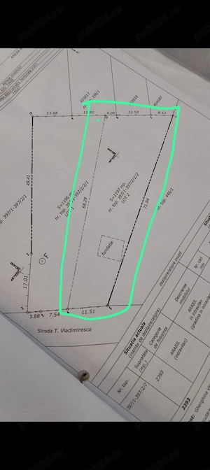vând casă în construcție 
