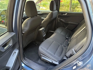 Vand Ford Kuga Plug-in Hybrid Titanium - imagine 8