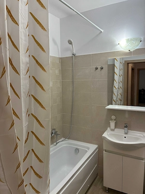 Inchiriez apartament 2 cam bucatarie separata TOT NOU SECT.6 Drum Osiei nr18 10min metrou Preciziei  - imagine 6