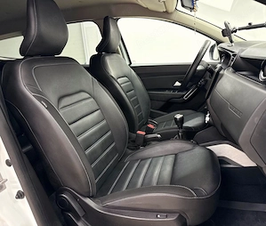 Dacia Duster Blue dCi 115 Prestige - imagine 16