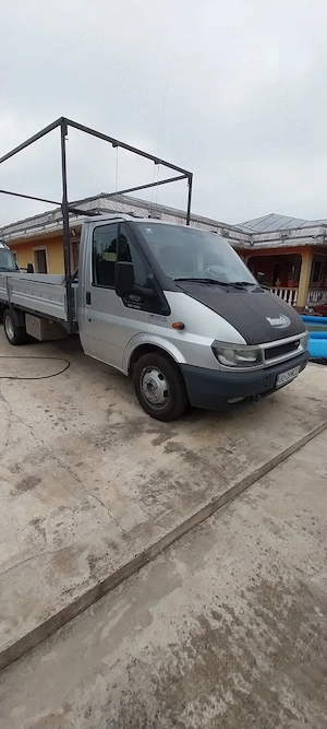 Vând Ford Transit 