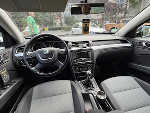 Skoda Superb 2.0TDI 140cp - imagine 10