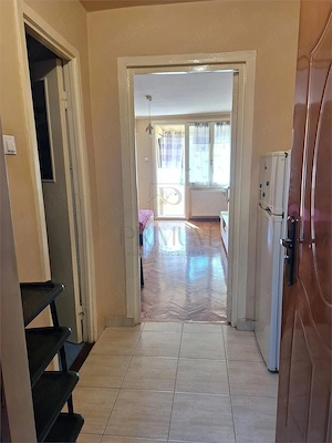 CENTRAL - APARTAMENT 1 CAMERA - mobilat, utilat + LIFT - imagine 4