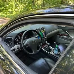 Vand\schimb Lexus is220d 2006 full option - imagine 2