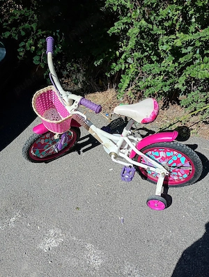vând bicicletă pentru copii