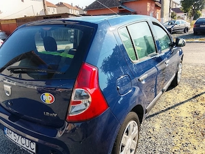 Dacia Sandero 1, 2 16V benzina dotări full AC 2009