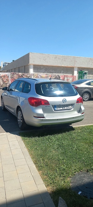Opel Astra J.2013.Diesel.1300cm.242000km - imagine 3