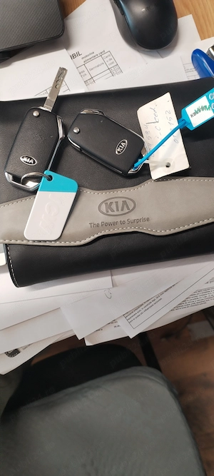 KIA CEED 1,4 T-GDI (turbo)  benzina  140 CP  an 2019  60050 KM  unic proprietar - imagine 5
