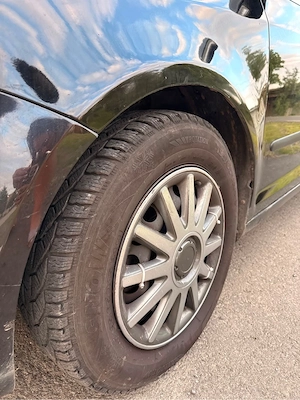 Volkswagen Golf Plus, motor 1.9 TDI - imagine 5