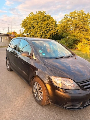 Volkswagen Golf Plus, motor 1.9 TDI - imagine 2