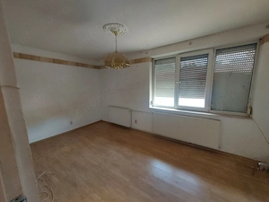 Apartament cu 2 camere de vânzare în Marghita