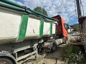 Iveco Stralis cu semiremorca Schmitz - imagine 7
