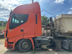 Iveco Stralis cu semiremorca Schmitz - imagine 6