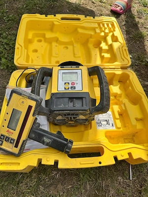 Laser  Leica Rugby 680,