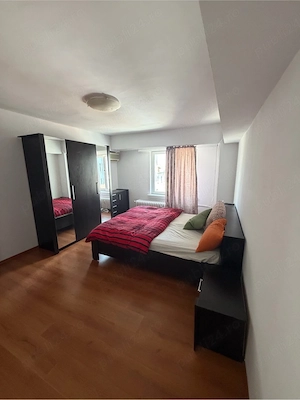 inchirez un duplex in bld unirii 4 camere 2 bai aer conditional in fie care camera  - imagine 3