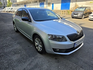 Skoda Octafia III - imagine 2