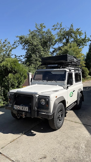 Land Rover Defender 9  Td5, 139 CP - imagine 2