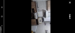 închiriez casa la curte