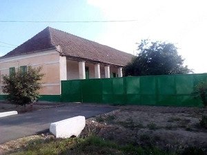 Casă de vânzare 
