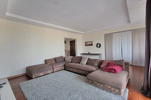 Premium home with reserved parking in Cosmopolis - imagine 6