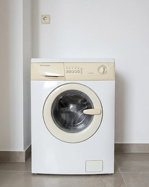 Gratuit Donație Mașină Spălat Electrolux