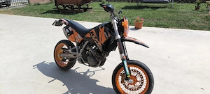 Motocicleta KTM 625