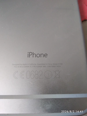Vând iPhone 6 cu ecranul perfect.