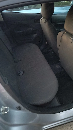 Vând autoturism Mitsubishi Space Star prima înmatriculare Mai 2014, 152000 km, unic proprietar  - imagine 7