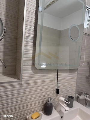 Apartament 4 camere de închiriat | Titan | Garaj | Balcon și terasă - imagine 5
