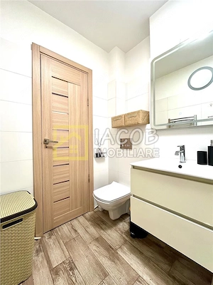 Etaj 1, 2 camere decomandate, zona Republicii - Aeroport, Bacau - imagine 10