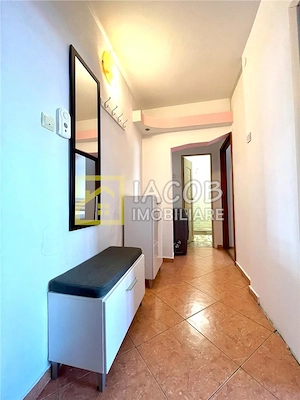 Etaj 1, 2 camere decomandate, zona Republicii - Aeroport, Bacau - imagine 16