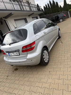 Mercedes Bclass  - imagine 5