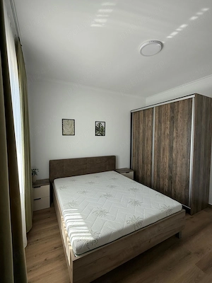 Închiriez apartament cu o cameră (garsonieră) - imagine 2
