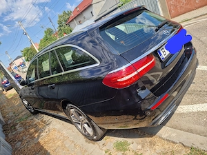 Vând Mercedes Benz w213, an 2019, break, sau schimb cu Renault talisman inițiale paris - imagine 2