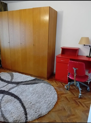 Dau în chirie apartament 3 camere  - imagine 3