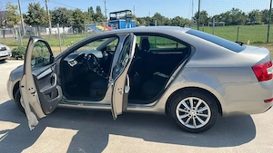  Skoda Octavia 3 2.0 TDI 150 CP DSG - imagine 4
