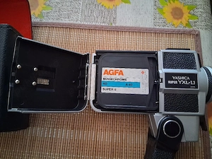 Cameră filmat vintage Super 8 Yashica Super YXL-1.1 (1973) + Film Agfa de colecție & husă