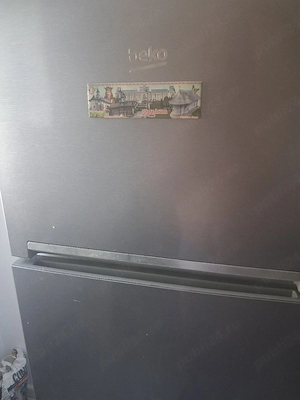 vand frigider Beko